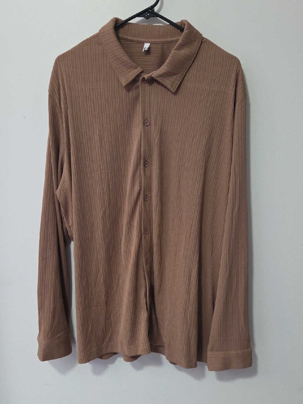 Coofandy Ribbed Button-Up Shirt in Warm Brown